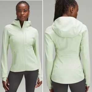 Lululemon Cross Chill Jacket - Size 4